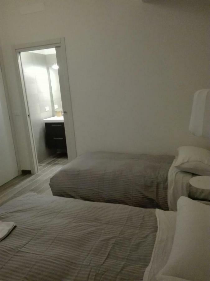 R&B Via Barozzi 6 Hotel Болоня Екстериор снимка