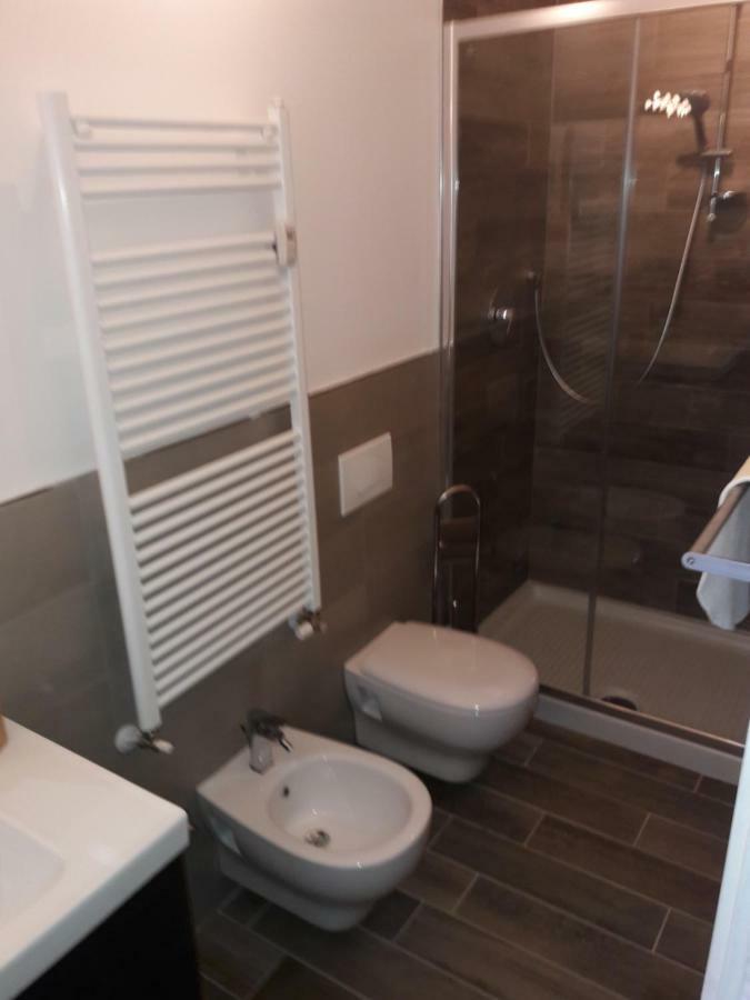 R&B Via Barozzi 6 Hotel Болоня Екстериор снимка