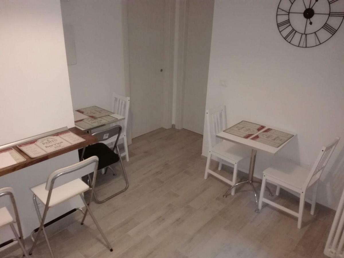 R&B Via Barozzi 6 Hotel Болоня Екстериор снимка